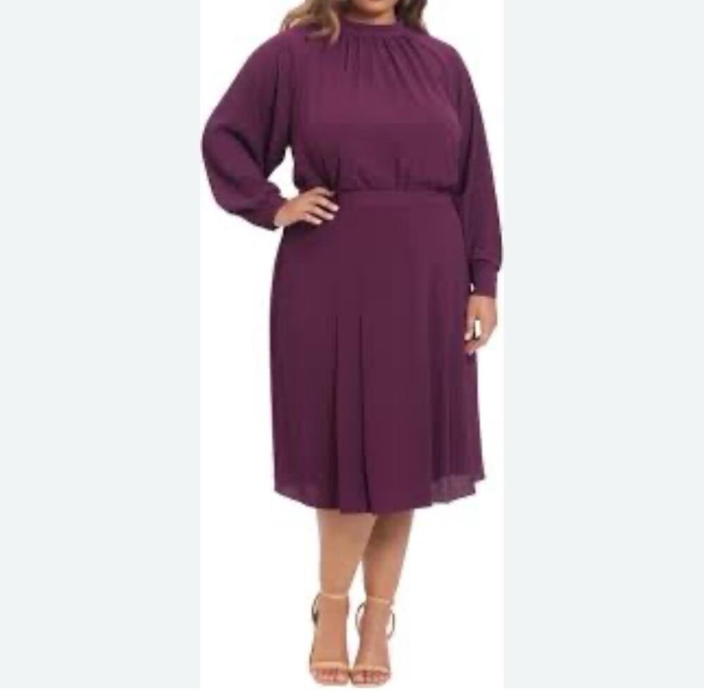 Maggy London Women's Long Sleeve Catalina Crepe Dress Size 14W Dark Purple